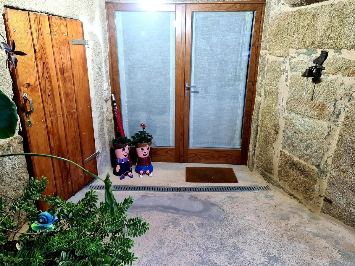 A Aira Da Xoanina Apartment Allariz Bagian luar foto